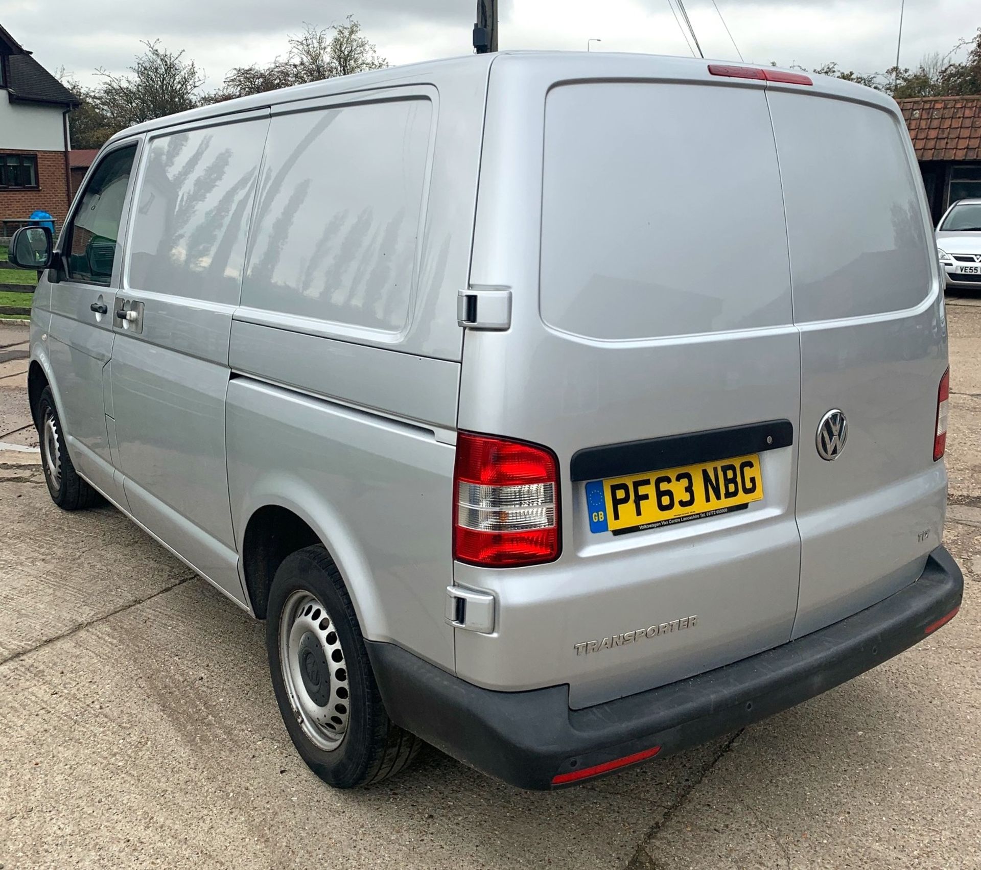 Volkswagen Transporter T28 SWB, 2.0 TDI 102PS Startline Panel Van, Registration PF63 NBG, First Regi - Image 3 of 7