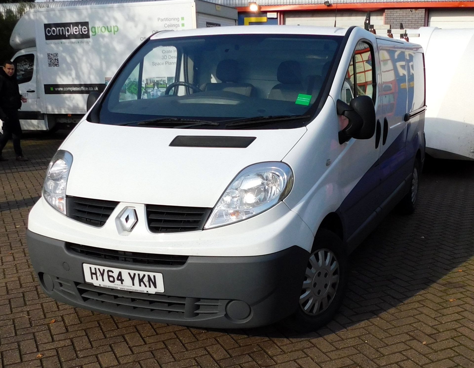 Renault Trafic LWB panel van, registration HY64 YKN, first registered 29th September 2014, MOT - Image 2 of 9