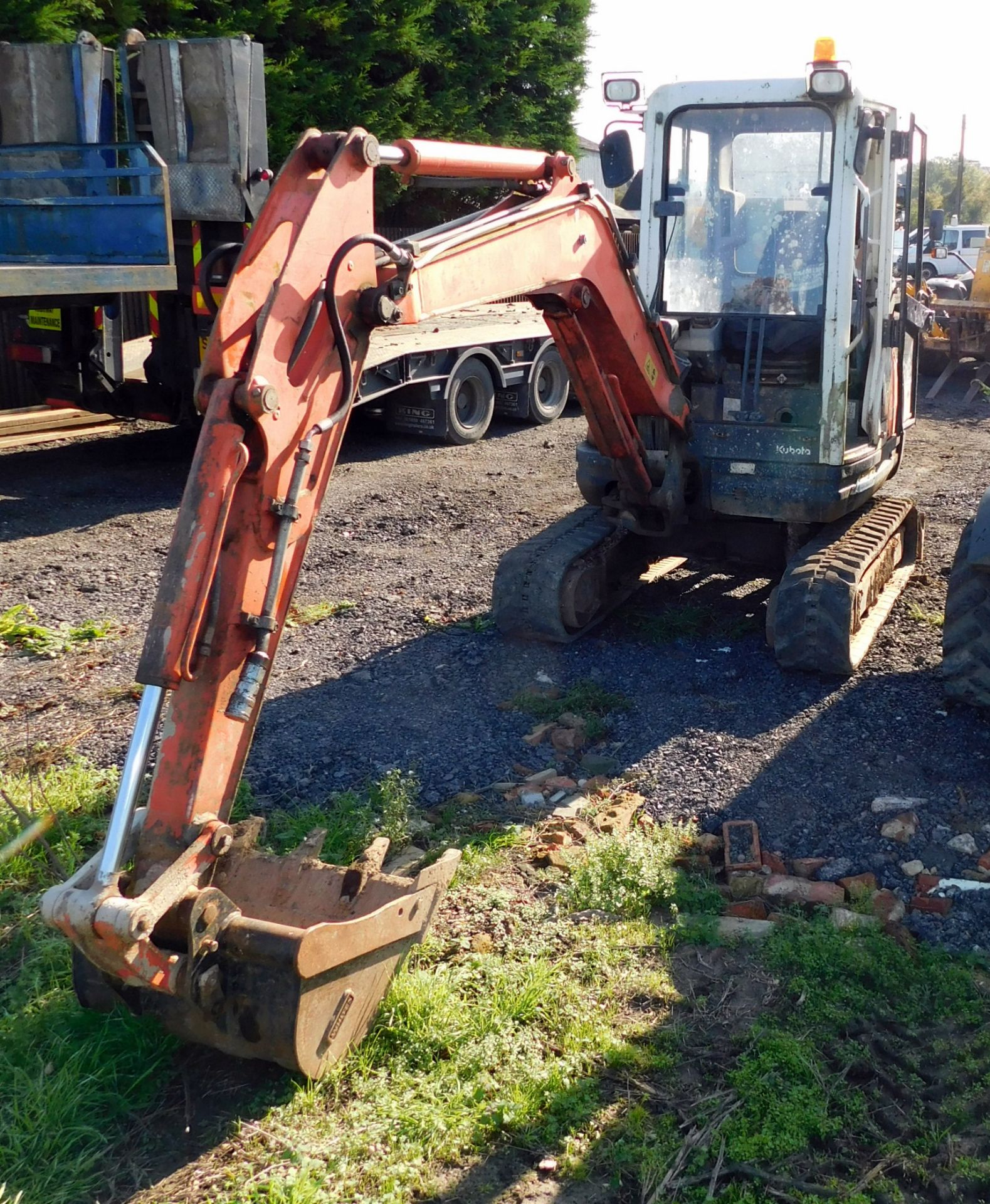 Kubota KX71-3 Mini Excavator, Rubber Tracks, Blade, Offset, Piped., serial number - Image 8 of 15