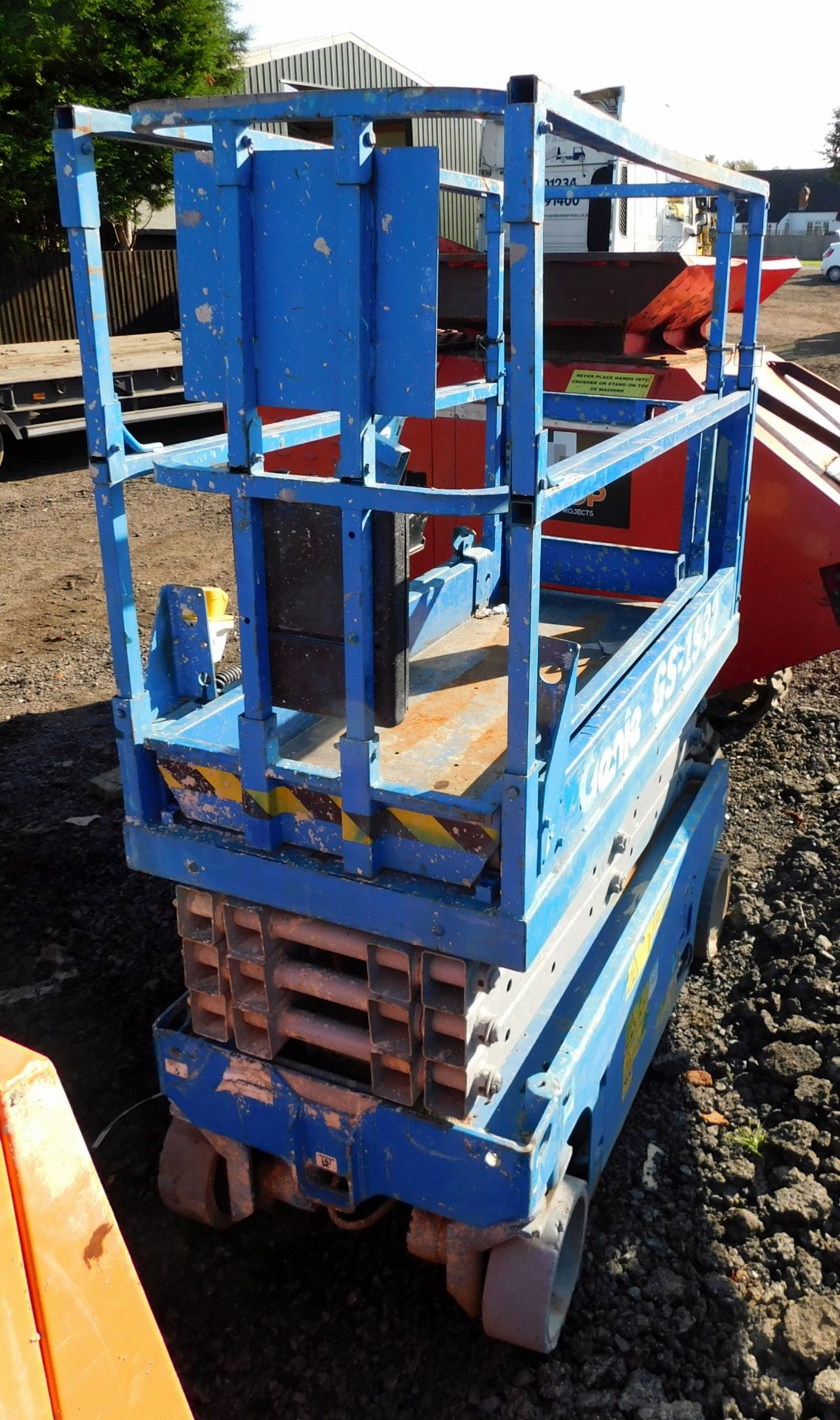 Genie GS-1932 Scissor Lift, 480 hours. (no Key) (Located Milton Keynes, Viewing by Appointment – see - Image 5 of 7