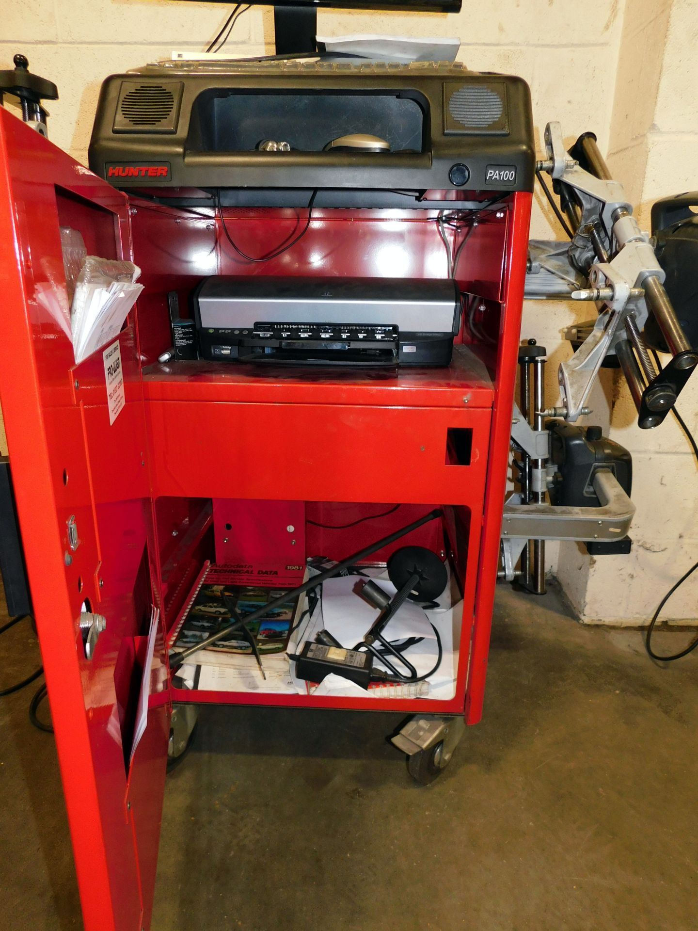 Hunter PA100 Proalign Wheel Alignment System (Located Unit G, Harlow House, Shelton Road, - Image 5 of 9