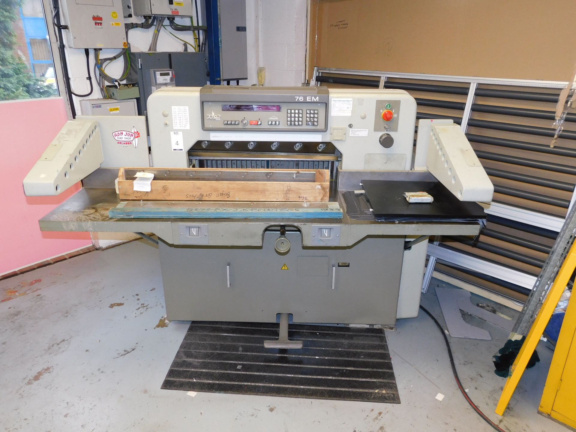 Polar 76EM Paper Guillotine, Serial Number 6461310 (1994) (To Be Collected Wednesday 27th November) - Image 10 of 11