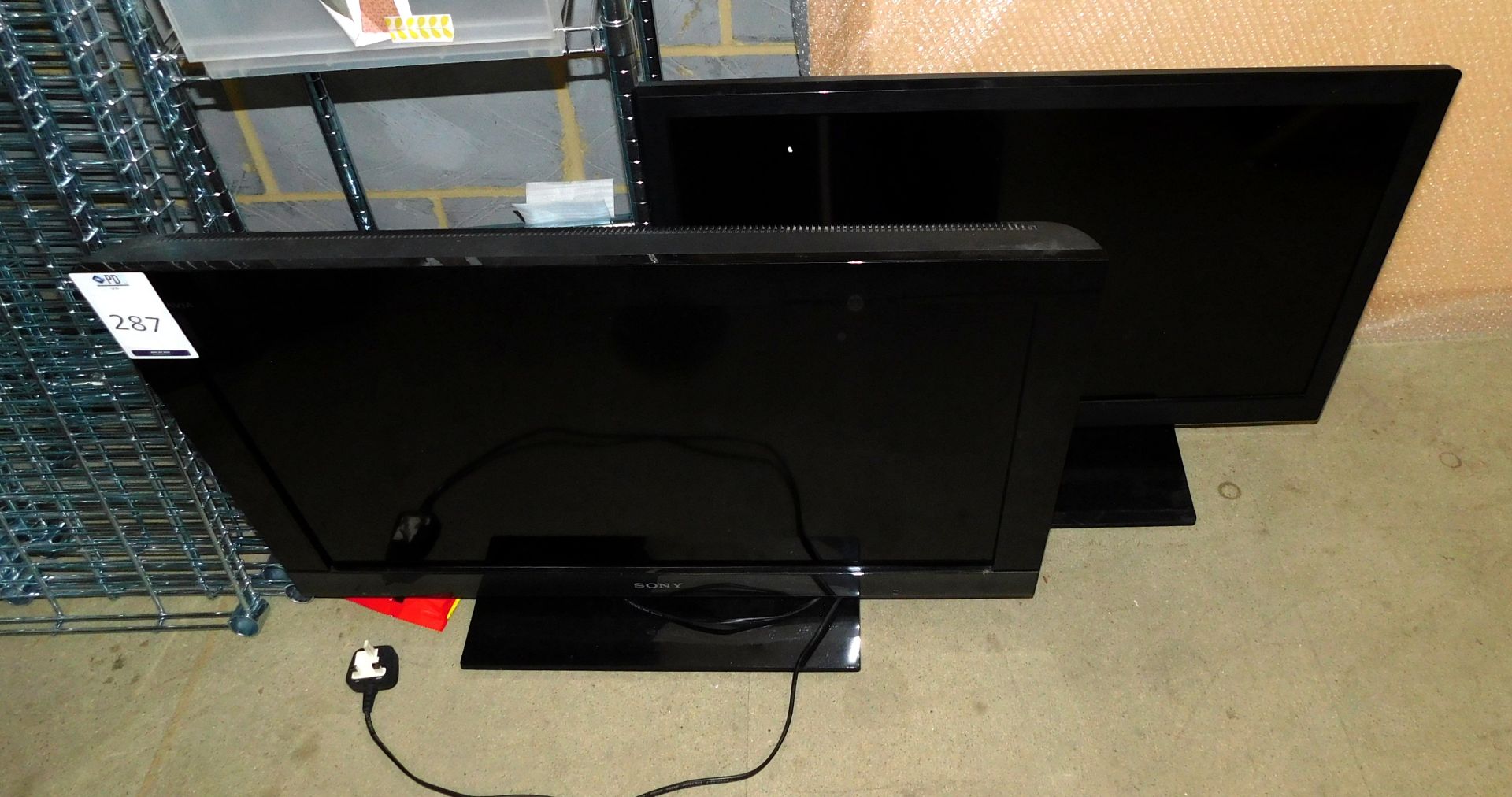 Sony & LG 32 inch Televisions (Located Upminster – See General Notes for Full Address)