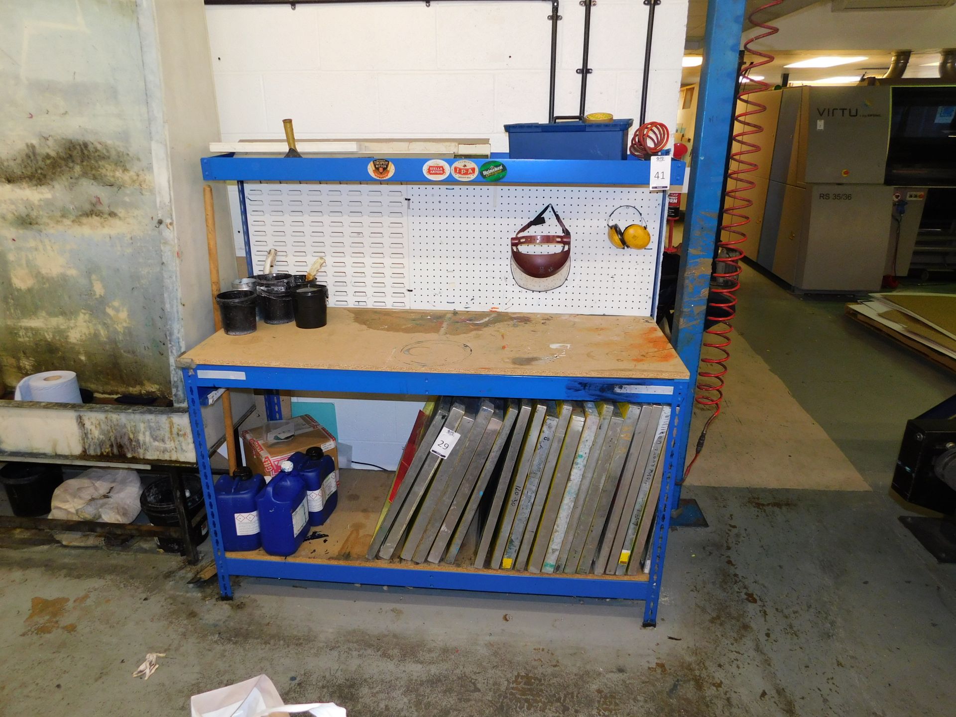 Metal Framed Workbench (Located Northampton – See General Notes for Full Address)