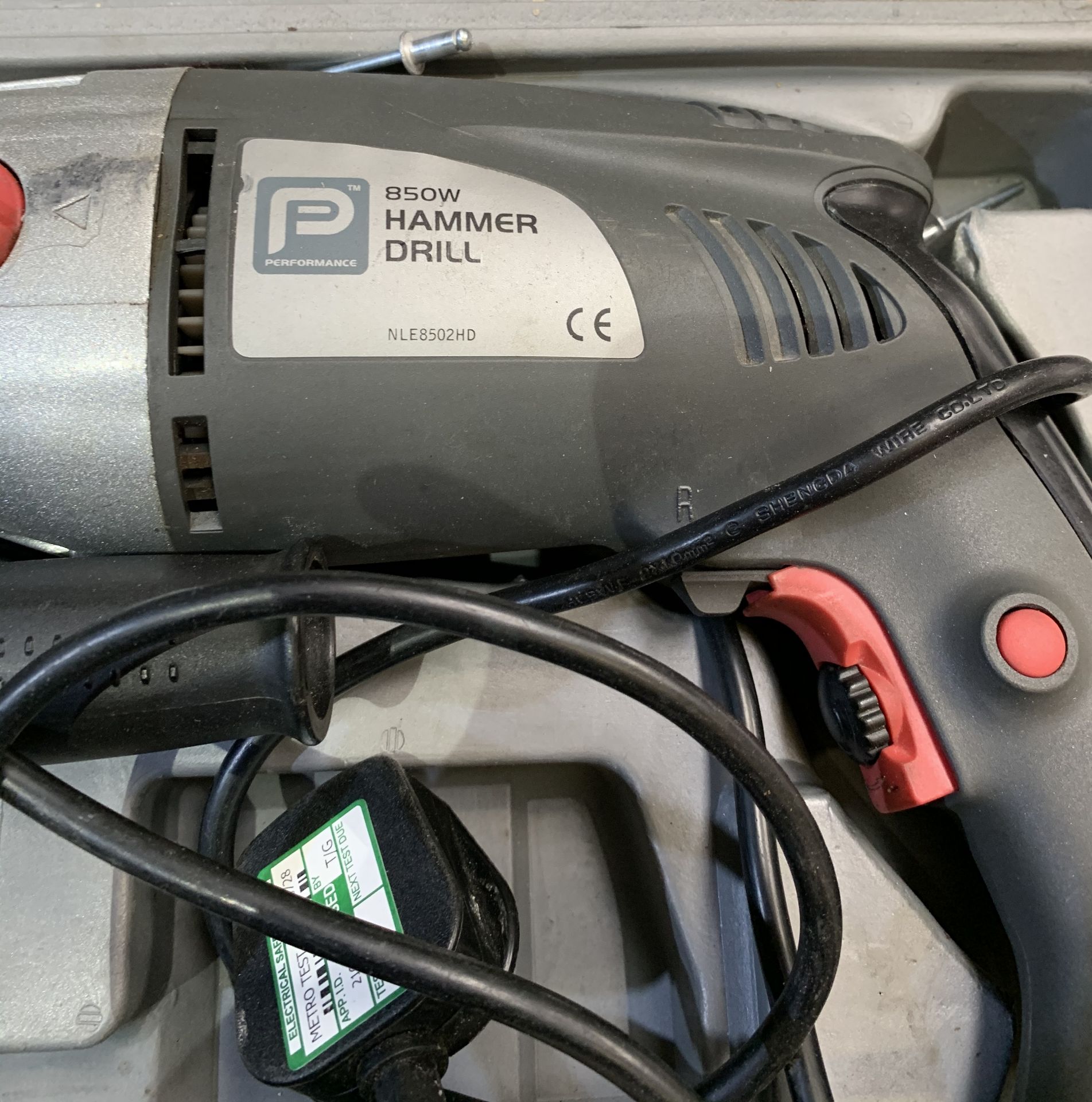 Performance 850W Hammer Drill (Located Sittingbourne – Please see General Notes for Full Address, - Image 2 of 2
