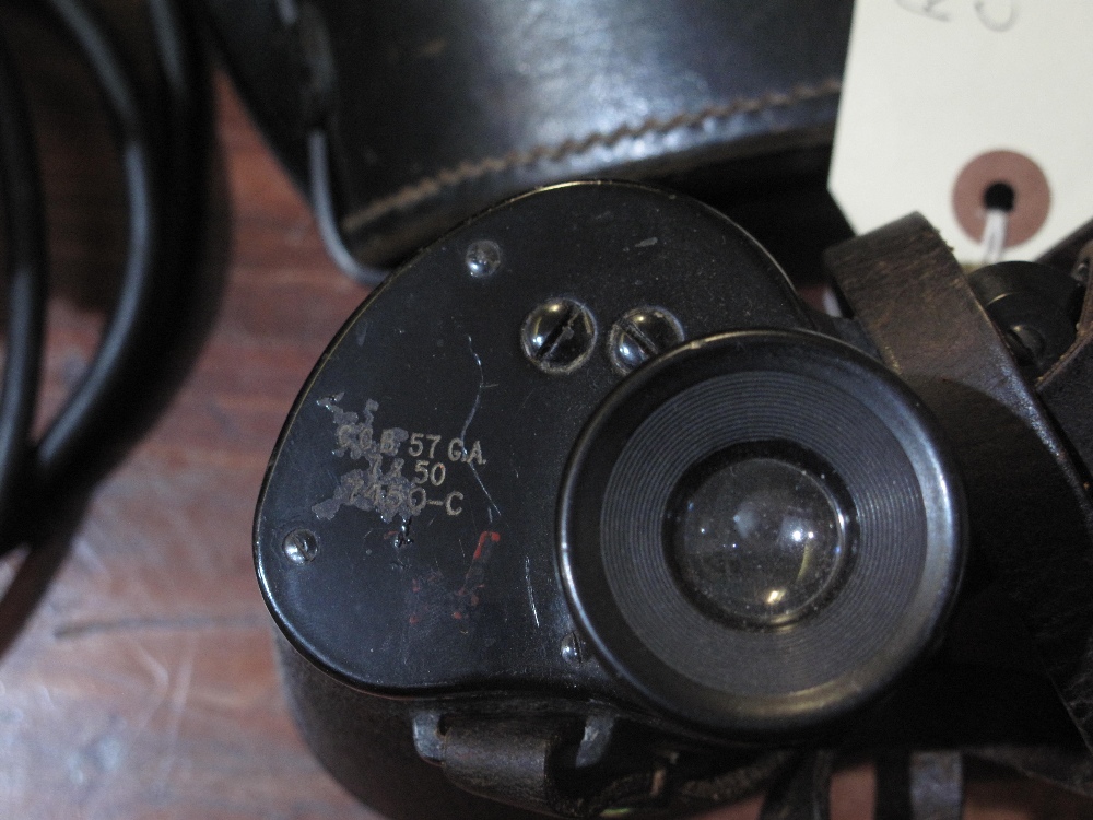TWO PAIRS OF SECOND WORLD WAR PERIOD CANADIAN 7 BY 57 CROSS 50 BINOCULARS each marked CJB.40. - Image 3 of 4