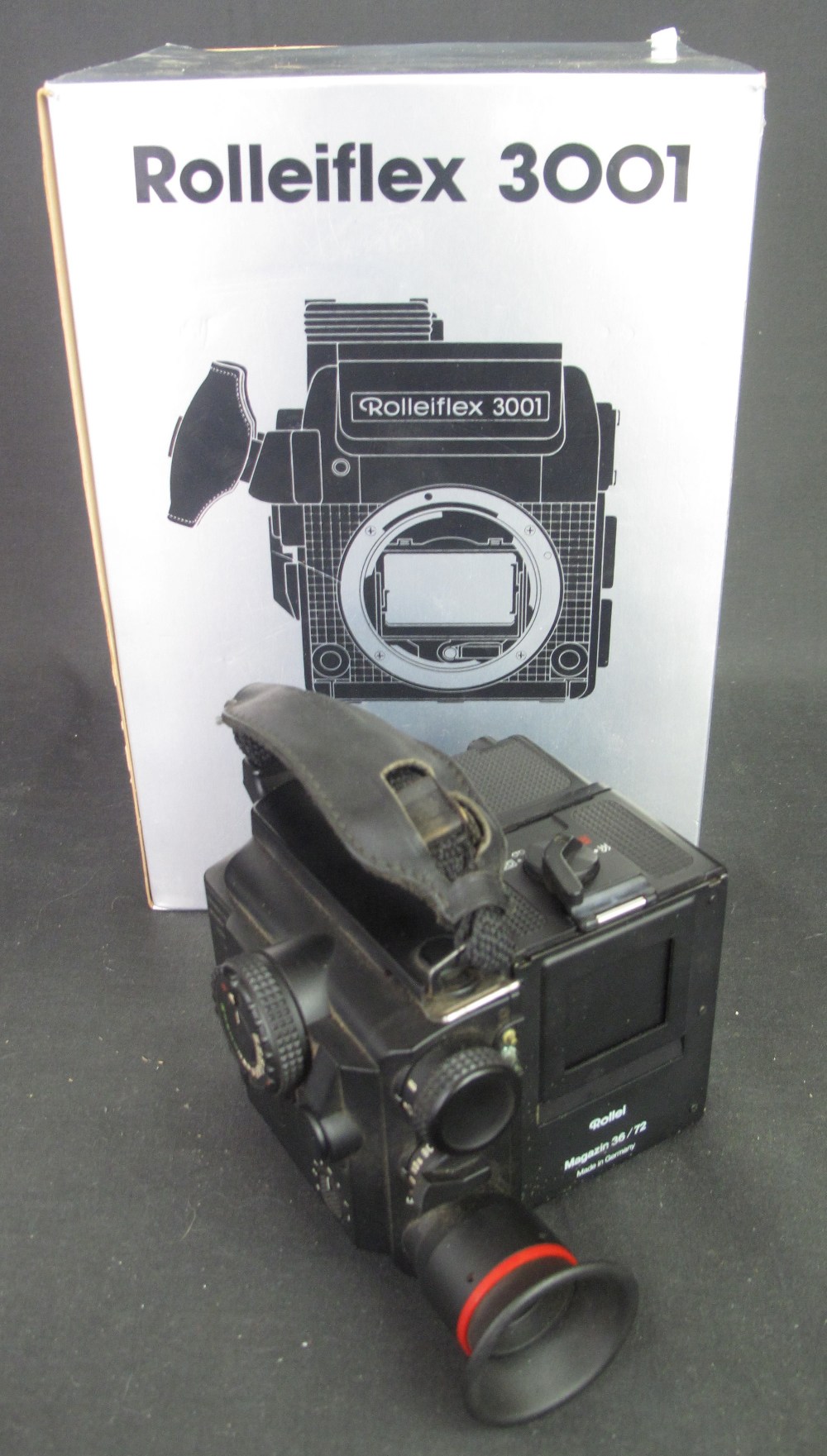 ROLLEIFLEX 3001 35MM SLR CAMERA OUTFIT t