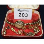 9ct gold ladies wristwatch and collection of 9ct gold jewellery. (B.P. 24% incl.