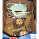 Small box of assorted items to include; cabinet plates, ladies dressing table vanity set,