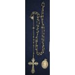 White metal rosary and pendant (B.P. 24% incl.