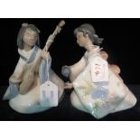 Two Nao Spanish porcelain figurines,