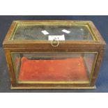 Early 20th century mahogany table top glass display casket, 15cm high approx. (B.P. 24% incl.