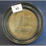 First World War bronze death penny, awarded to the family of William Baxter Roberts,