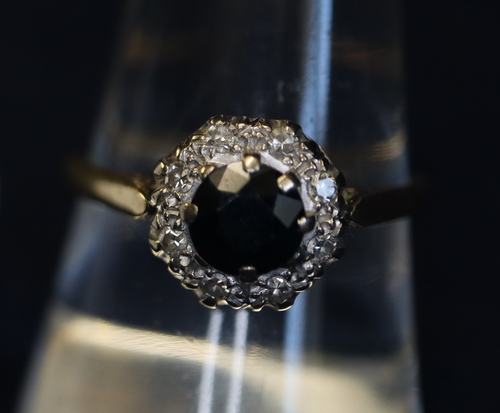 18ct gold sapphire and diamond ring. (B.P. 24% incl.