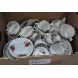 Box of Royal Worcester Evesham oven to tableware items. (B.P. 24% incl.