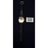 Majex 21 jewels 9ct gold gentleman's wristwatch with baton numerals to the satin face and leather