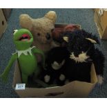 Box of assorted soft toys to include; Kermit the frog. (B.P. 24% incl.