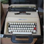 Olivetti lettera 35 typewriter in fitted case. (B.P. 24% incl.