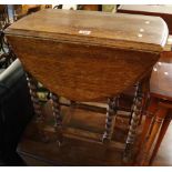 Early 20th Century oak barley twist gate legged table of small proportions. (B.P. 24% incl.