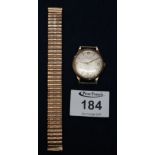 Accurist gold gentleman's wristwatch with Arabic and baton numerals and date aperture. (B.P.