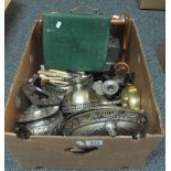 Box of assorted metalware,