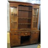 Late Victorian oak cabinet back dog kennel dresser. (B.P. 24% incl.