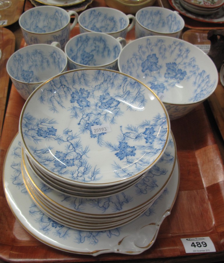 19 piece Royal China works Worcester blue and white foliate tea set. (B.P. 24% incl.