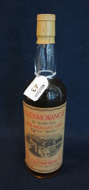 Glenmorangie 10 years old pure Highland malt Scotch whisky, 26 2/3 fl. ozs.