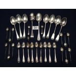 Bag of assorted silver cutlery items and similar. 18 troy ozs approx. (B.P. 24% incl.