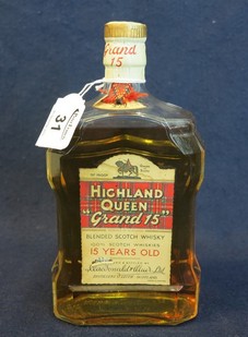 Highland Queen 'Grand 15' blended Scotch whisky, 100% Scotch whiskies, 15 years old.