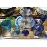 Tray of assorted glass to include: pair of large blue and clear glass cocktail glasses;