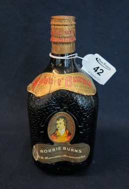 Robbie Burns famed old Scotch whisky, bottled by R.H Thompson & Co distillers Ltd, Leath, Scotland.