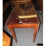 Victorian mahogany Pembroke table. (B.P. 24% incl.