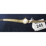 Accurist 9ct gold ladies wristwatch, 12g approx. (B.P. 24% incl.