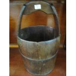 Chinese wooden bucket with fixed handle. (B.P. 24% incl.