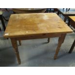 Small rectangular modern pine kitchen table. (B.P. 24% incl.