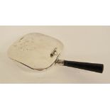 One silver plated silent butler / ash pan / Ashtray Crumb Catcher W12cm