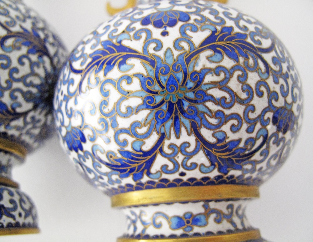 A pair of Chinese cloisonné bottle vases with flared rim and handles, decorated in blue and white, - Image 7 of 8