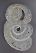 anthropomorphes Jade-Reliefwohl Han-Dynastie ?, China, Jade-Relief mit anthropmorphen Zügen,