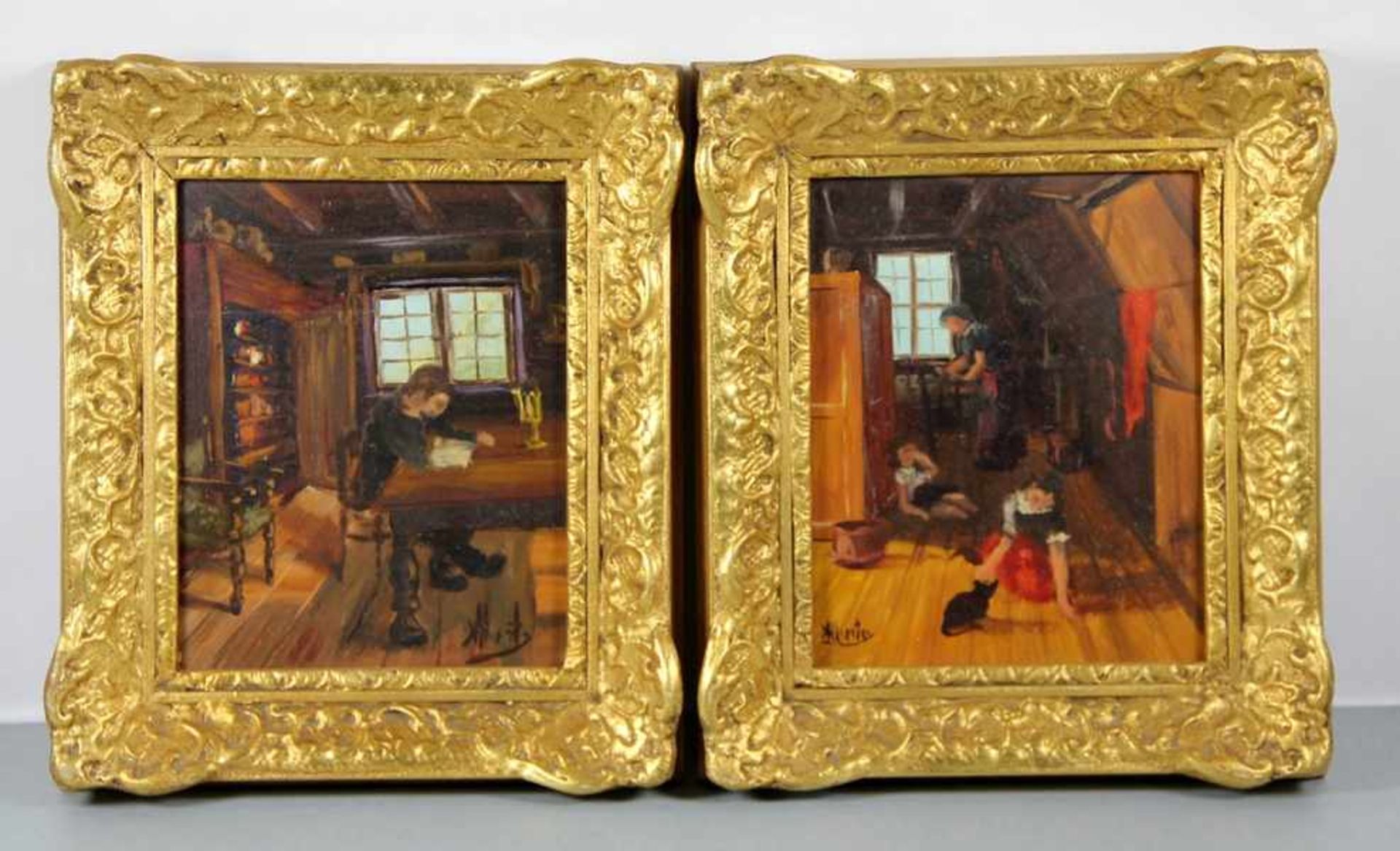 paar Gemäldeum 1900/20 , zwei Interieurgemälde , jeweils mit Kindern in der Stube, nicht lesbar
