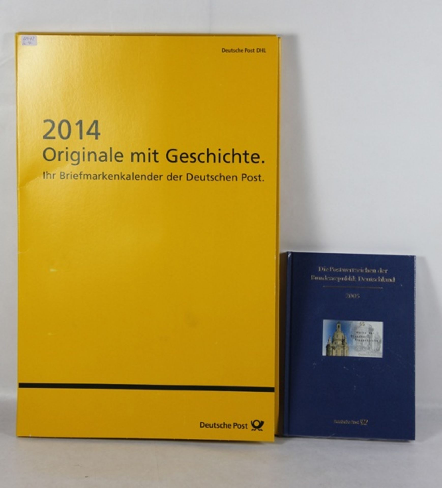 Briefmarkenkalender u. PostwertzeichenbuchBriefmarkenkalender 2014 in Mappe, sowie Buch