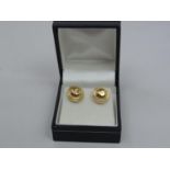 Pair of 18ct Yellow Gold Stud Earrings - 2 grams