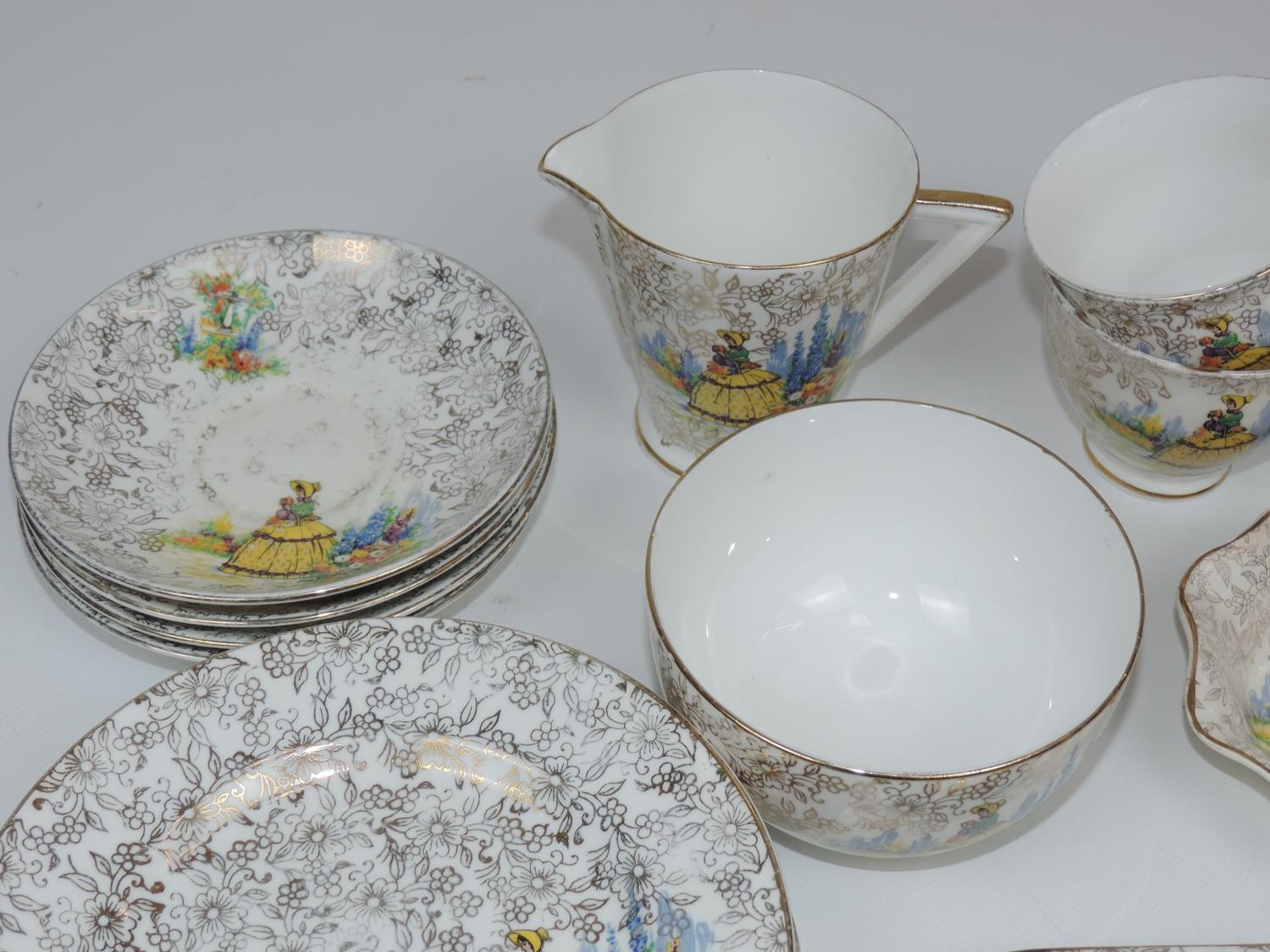 Vintage Imperial Bone China Part Tea Set - 4x Teacups, 4x Saucers, 6x Tea Plates, 1x Cake Plate, - Image 3 of 6
