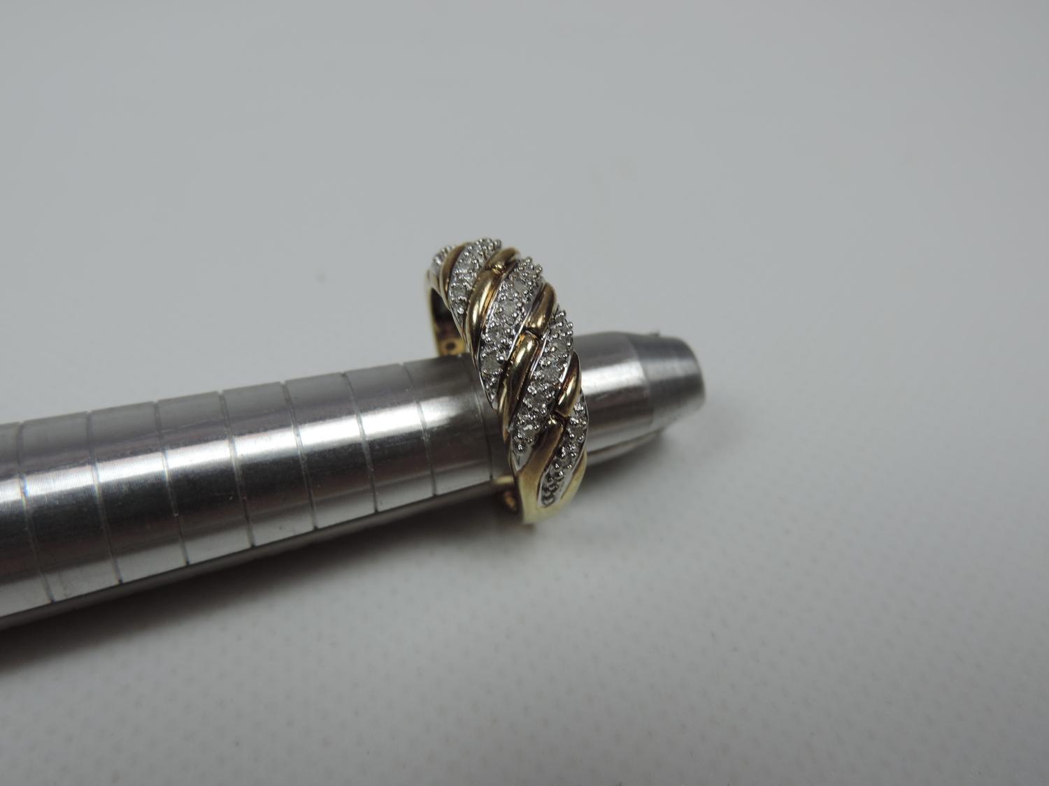 9ct Gold Diamond Ring - 3 grams - Image 3 of 5