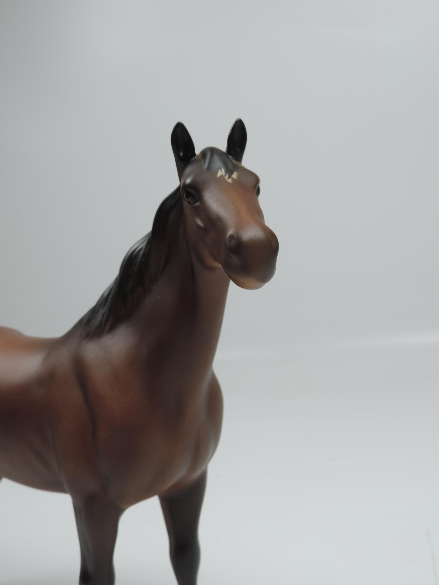 Beswick Thoroughbred Horse - Image 2 of 4