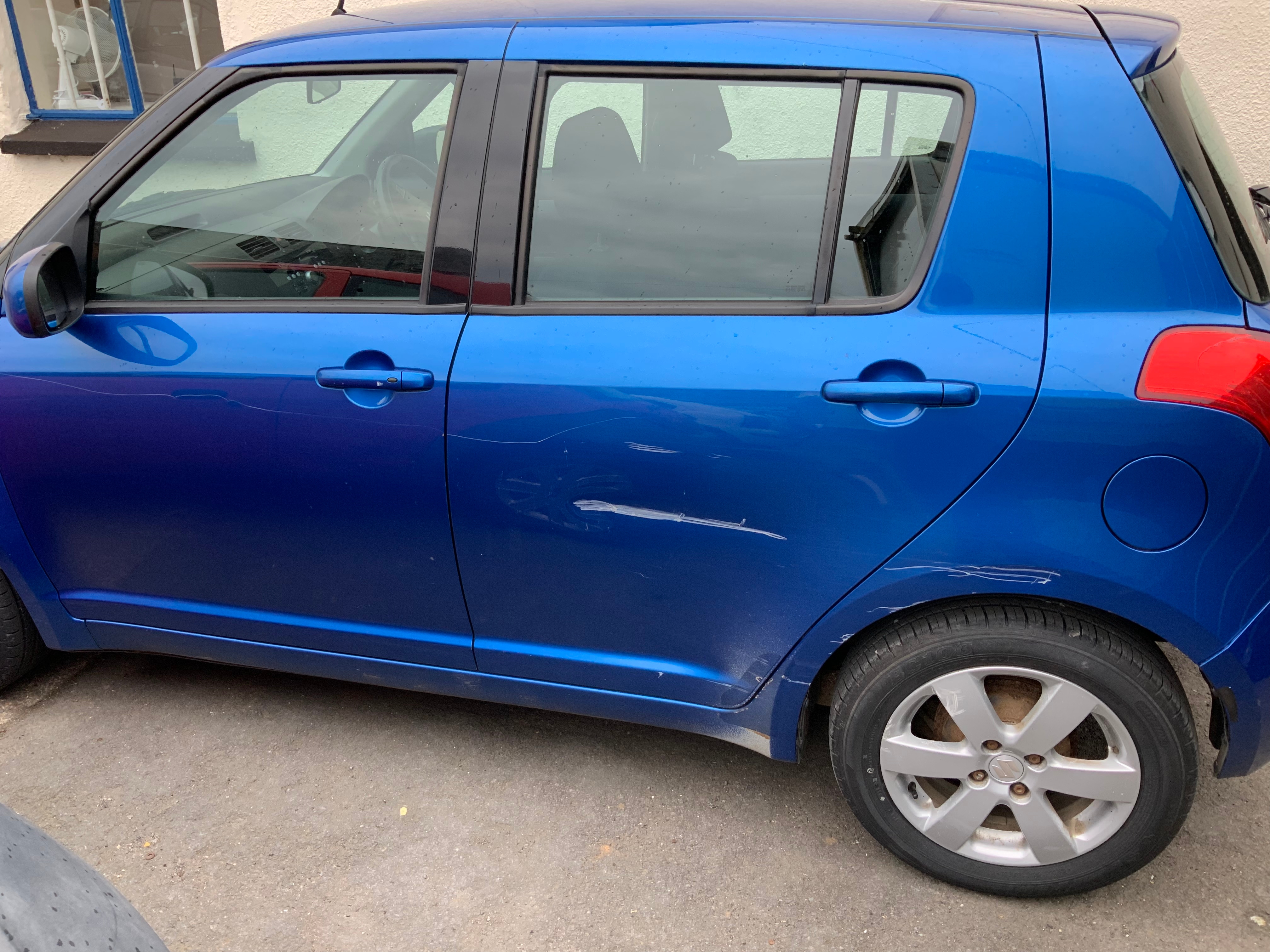 Suzuki Swift WG09XRA Mot October 2019 nine service stamps - Image 2 of 2