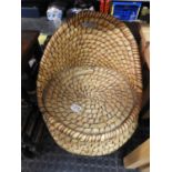 Wicker Alibaba Basket with Seat Top
