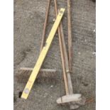 Garden Tools - Spirit Level etc