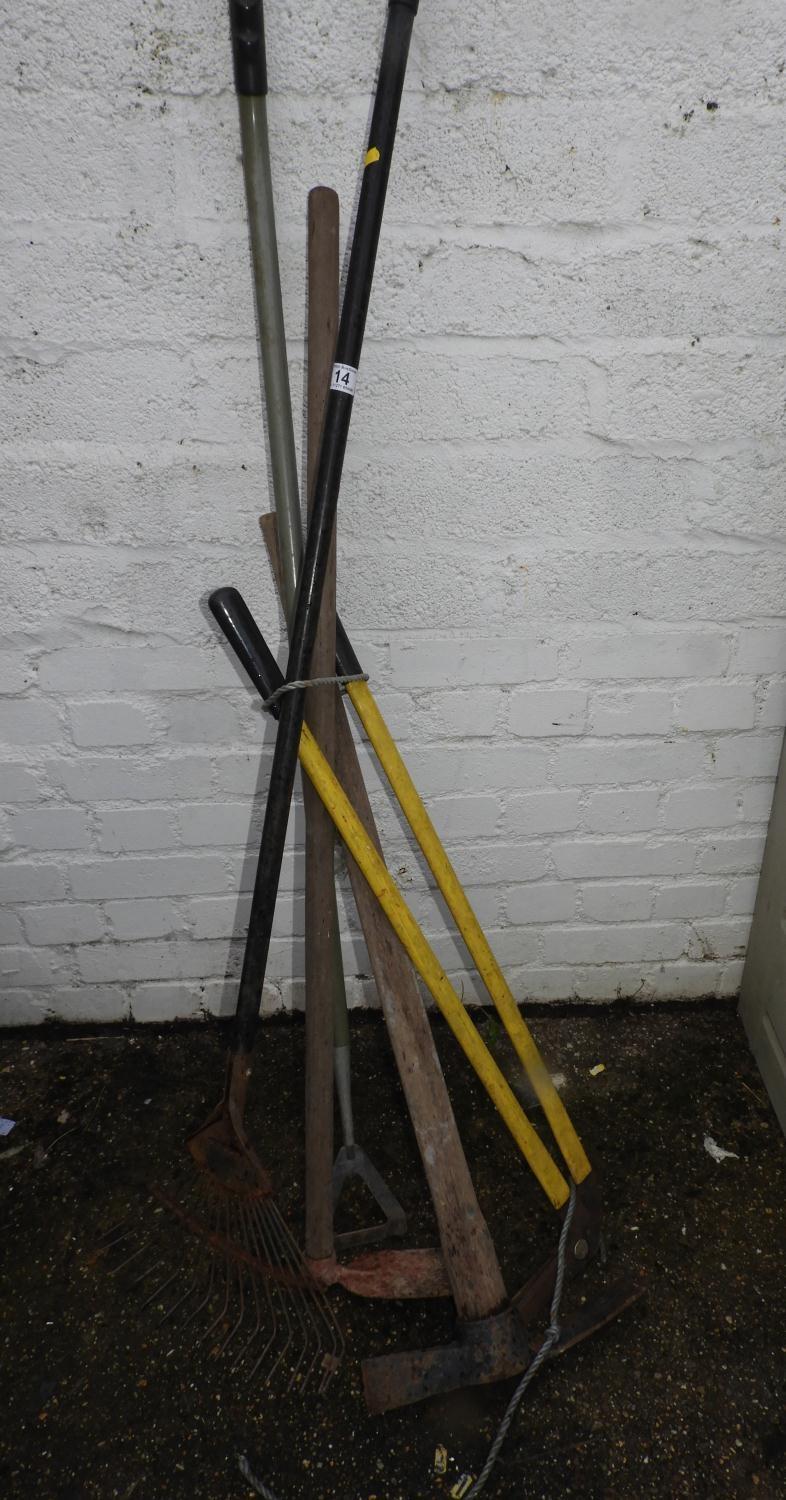 Quantity of Garden Tools