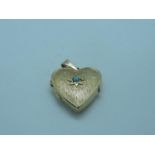 9ct Gold Heart Shaped Locket Set with Turquoise - 6gms